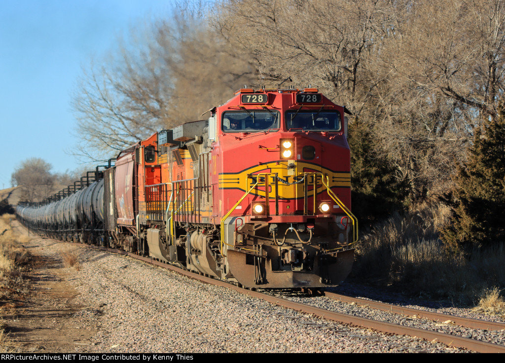 BNSF 728